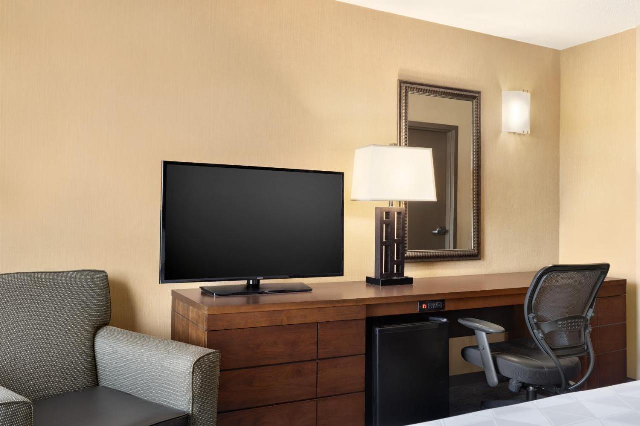 Holiday Inn National Airport/Crystal City By Ihg Arlington Eksteriør billede